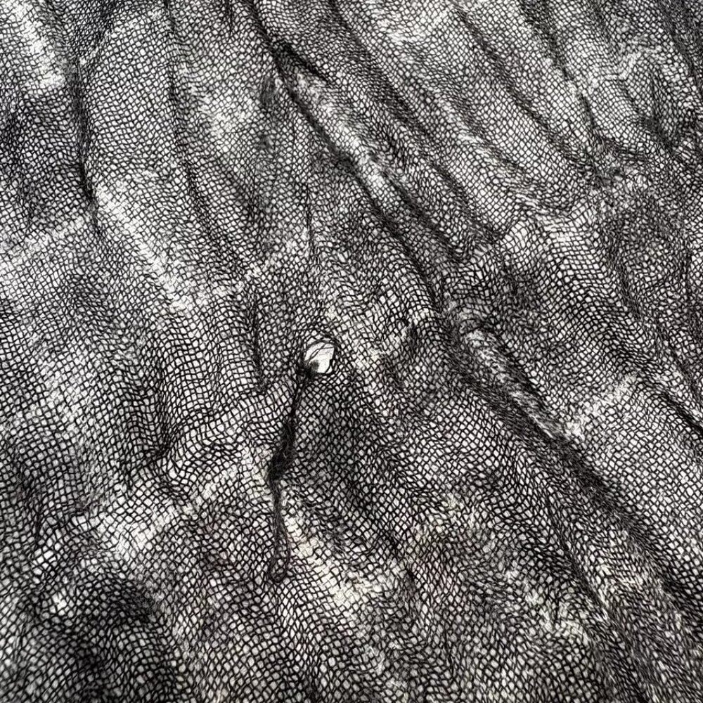 Authentic LOUIS VUITTON Large Scarf Damier Pattern Black Cashmere - Picture 15 of 16